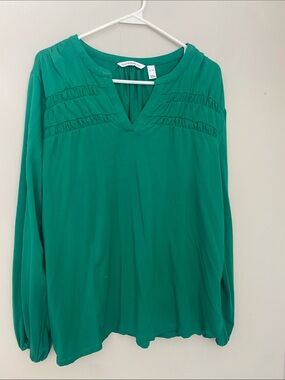 Isaac Mizrahi Emerald Green Long-Sleeve V-Neck Top